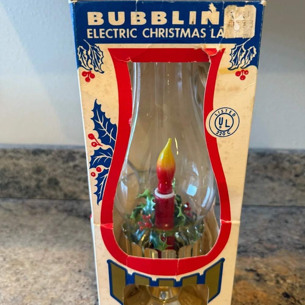 Vintage ACLA Electric Christmas Hurricane Candle Lamp with Holly.